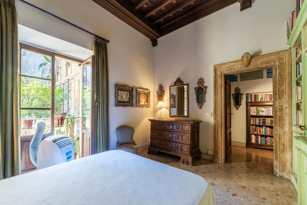 Pantheon Apartment - L'Angolo Nascosto Dei Quadri Rome Buitenkant foto